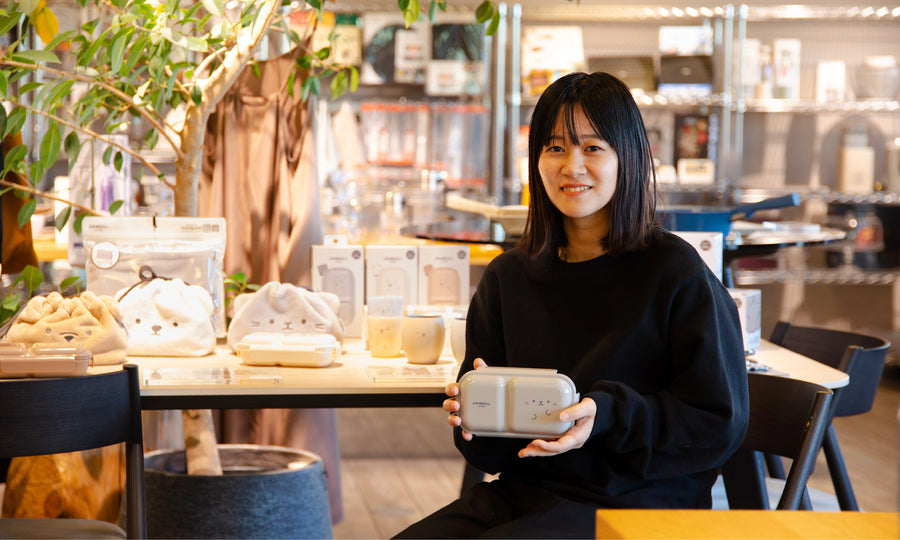 【商品開発秘話】”癒し”を届けるアニボール開発担当に想いを聞いてみた。