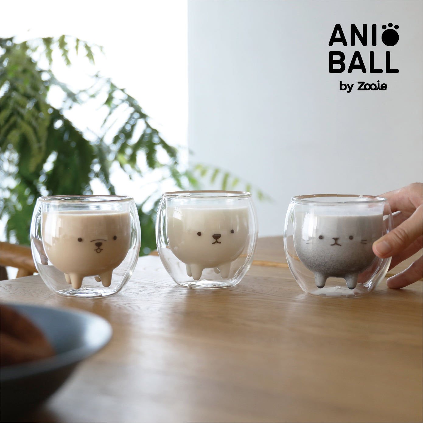 <span style="display:block; text-align:center;">UCA<br>アニボール耐熱ダブルグラス</span>