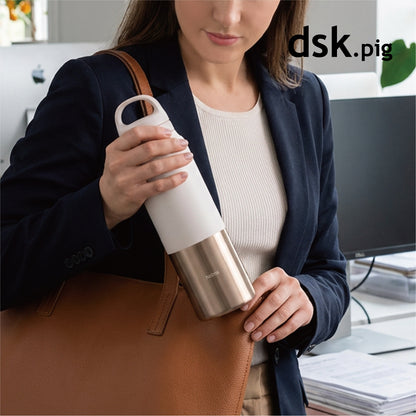 <span style="display:block; text-align:center;">
  dsk.pig<br>
holms ハンドル付きボトル 450
</span>