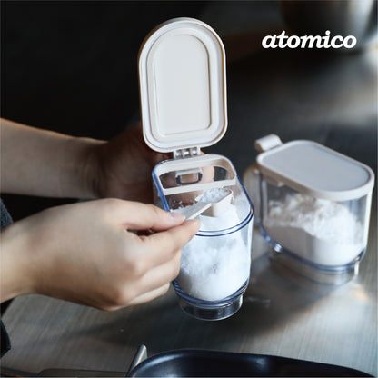 <span style="display:block; text-align:center;">
    atomico<br>
    ワンタッチ開閉 調味料ポット
</span>