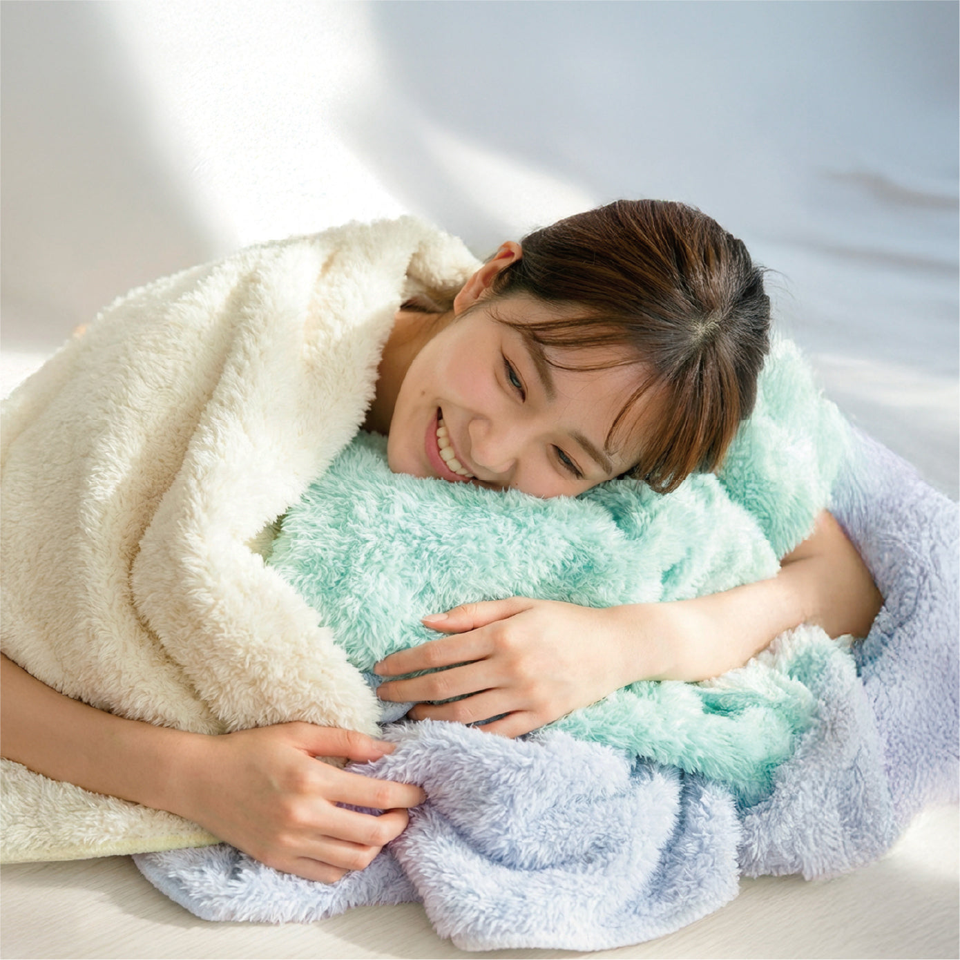 美品✨セオリー CRUSHED SATIN ブルゾン お家洗い可 ネイビー S カラリファズ バスタオル – シービージャパン オンラインストア