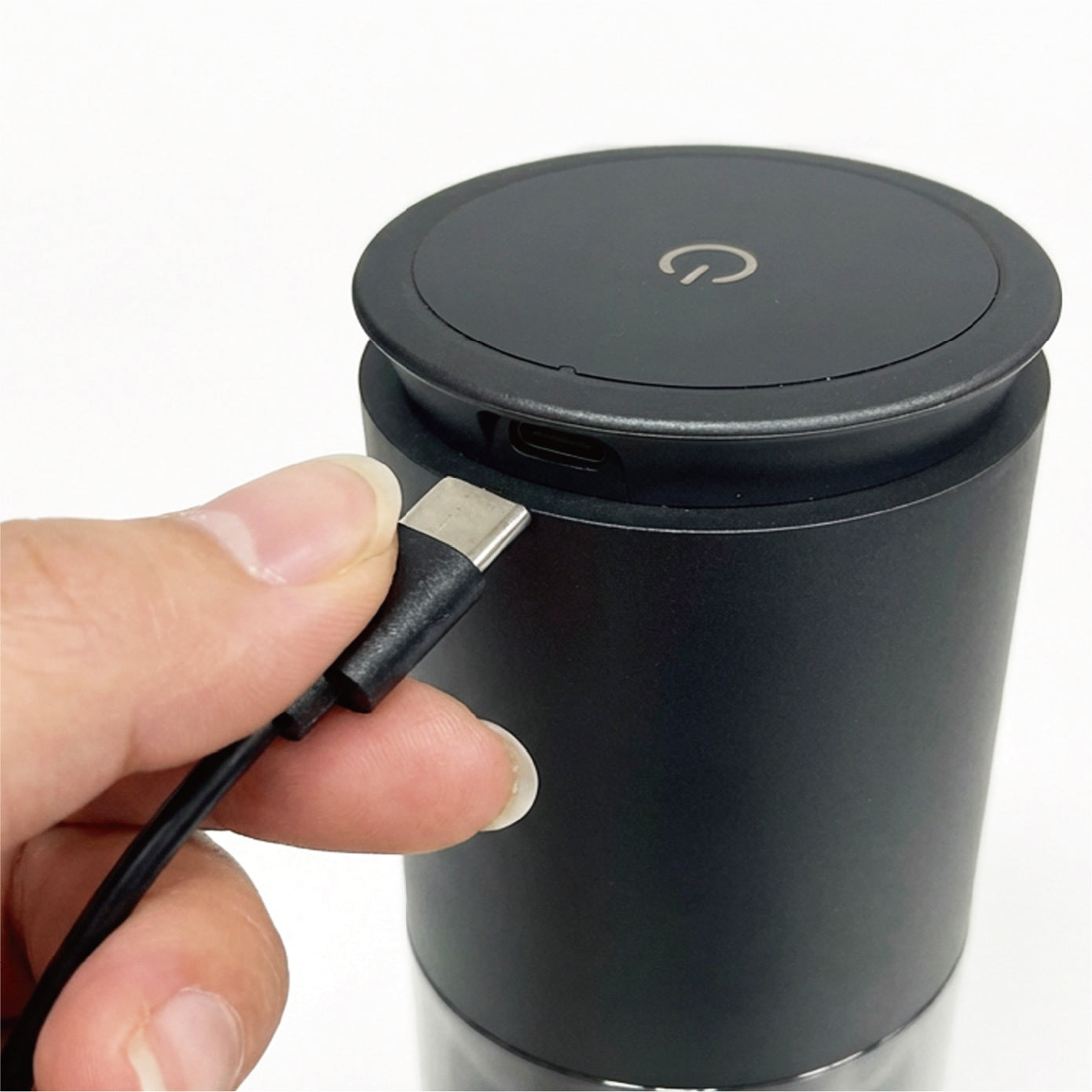 充電して繰り返し使えるType-C充電式