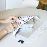 特殊な素材でしっかり包み込むことができ、使わないときはコンパクトに収納可能。