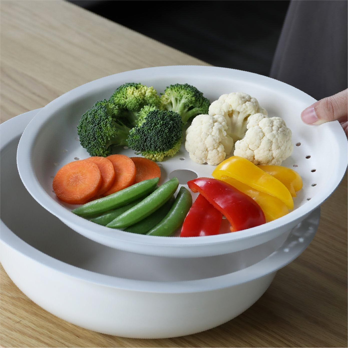 年中使える蒸し皿付き卓上鍋