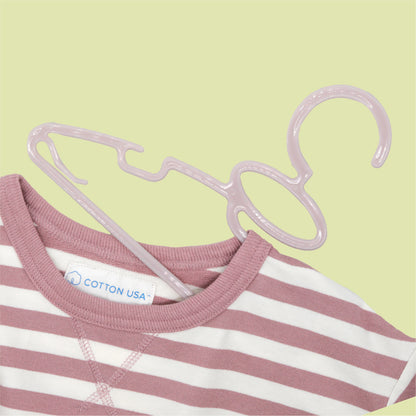 お好みに合わせた機能だけではなく、淡いくすみカラーでお洒落に服を掛ける事が出来ます。