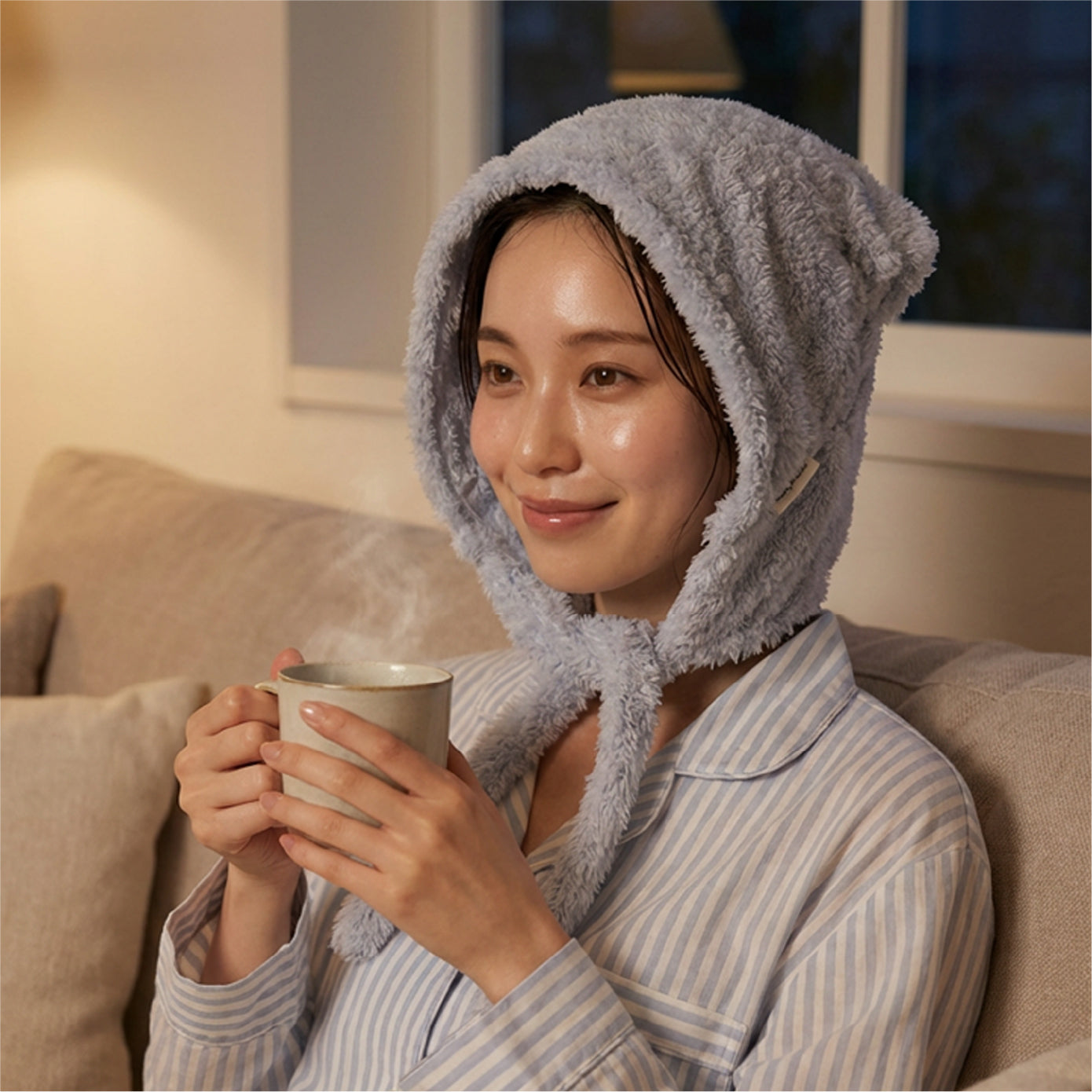 濡れた髪をやさしく包み込みタオルドライを快適にサポート
