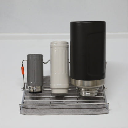 2箇所の突起が付いているので、ボトルをしっかりと支えてくれます。