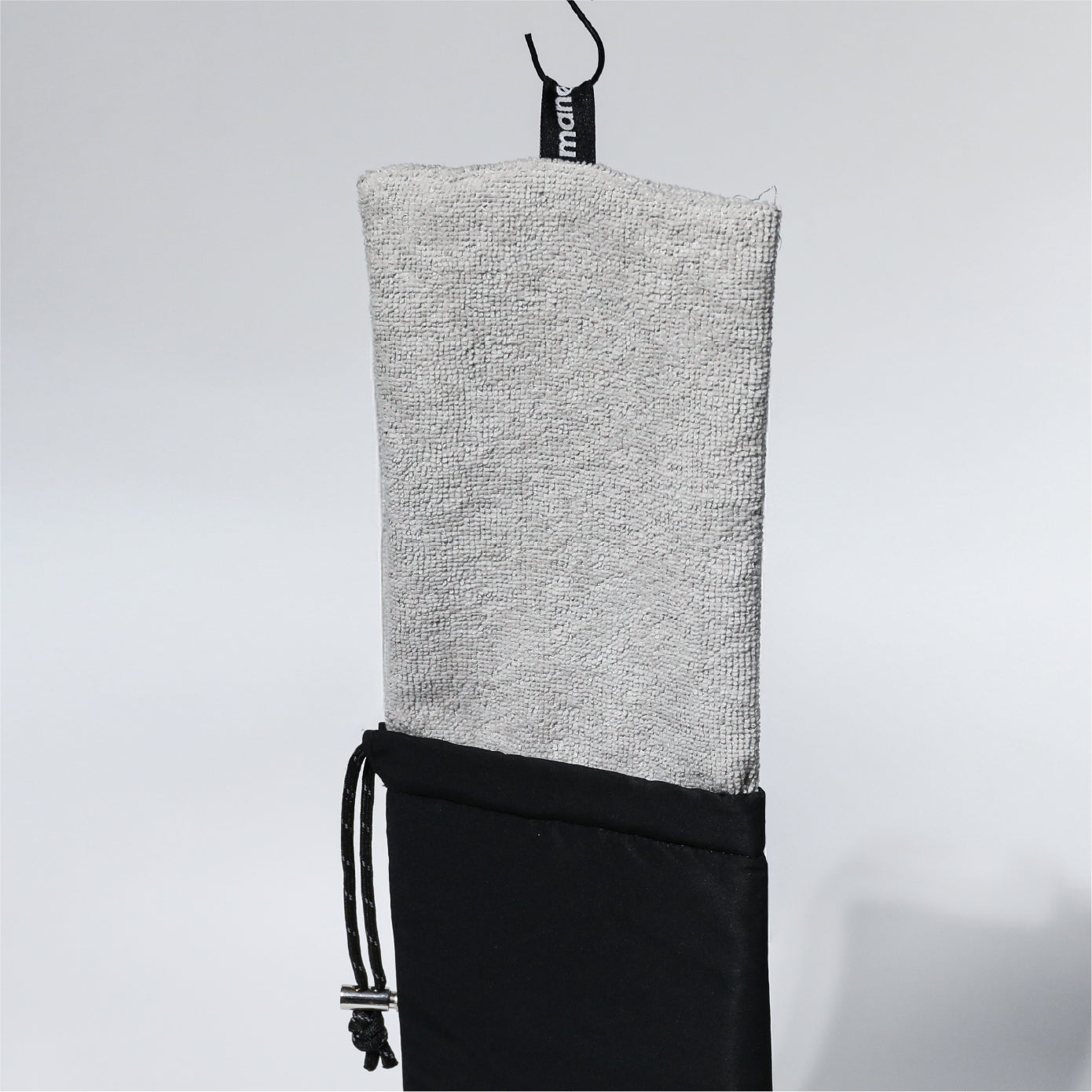 <span style="display:block; text-align:center;">
濡れても干しやすい
</span>