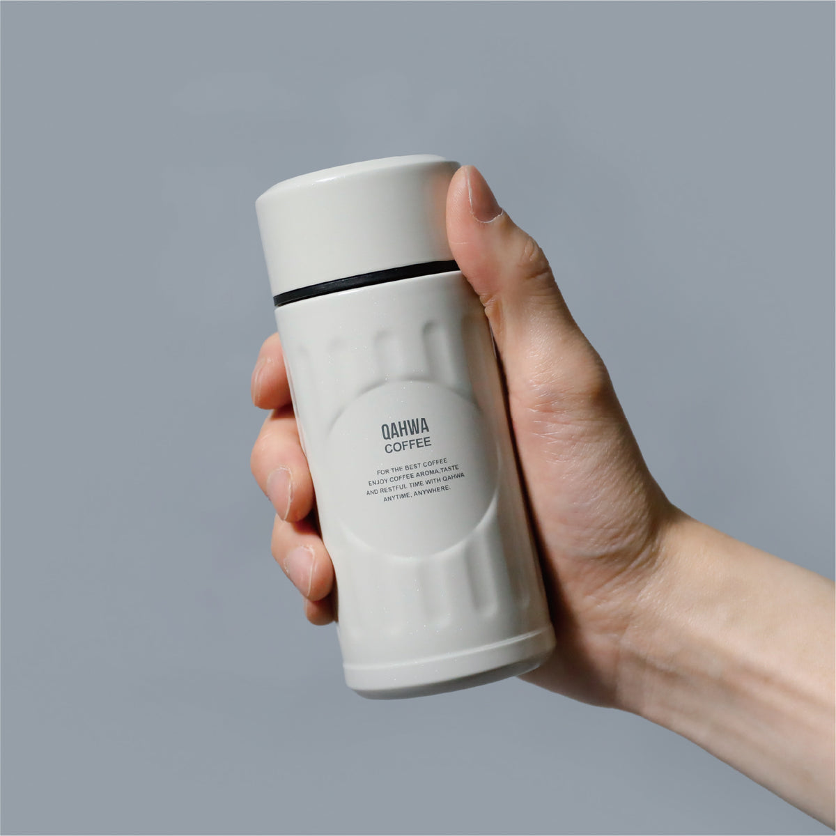 コーヒー１杯分 にぴったりの適正容量200ml。外出先で極上の１杯を楽しめます。