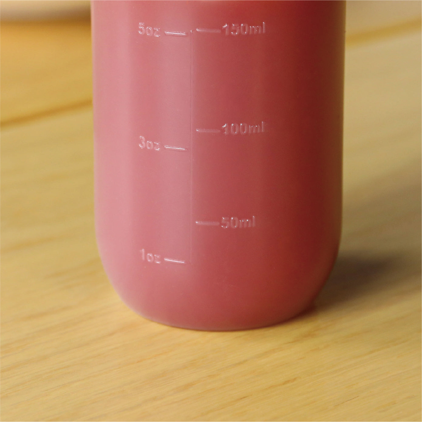 目盛りを見ながら調味料の量を調節して使える