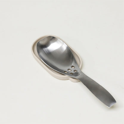 菜箸・スプーン・泡立て器など様々なキッチンツールに対応しています。