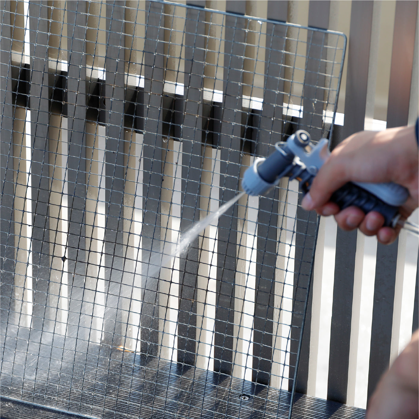 <span style="display:block; text-align:center;">用途：アウトドア<br>BBQなどで使用した網洗いにも</span>