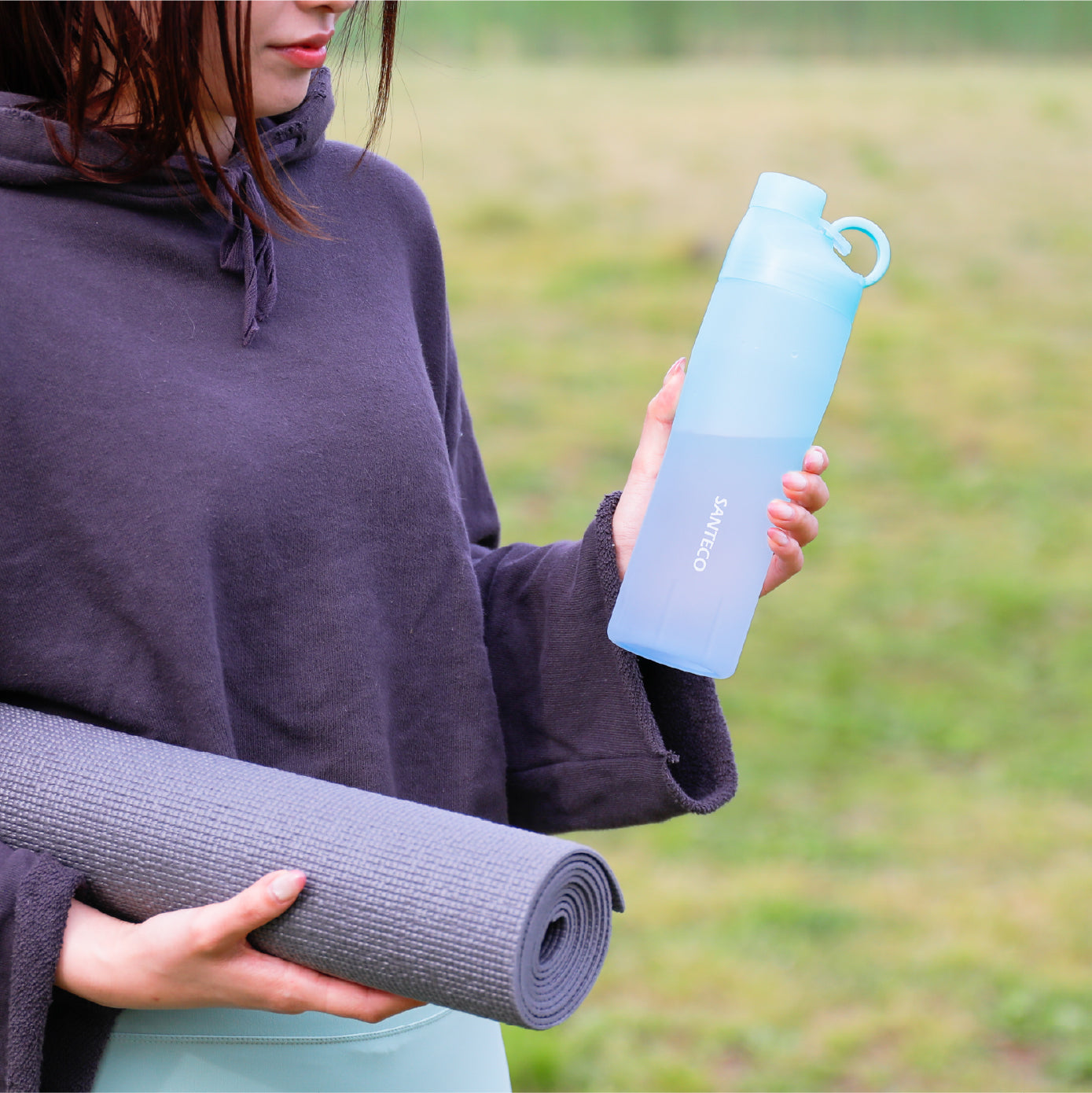 トライタンは、ビスフェノールAなどの化学物質が含まれておらず哺乳瓶や医療機器などにも使用されている安全性の高い素材です。