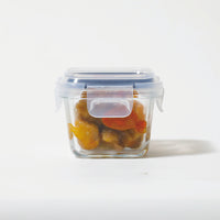 カレーやミートソースなど、油分の多い料理も安心して保存可能。しっかり密閉できるから、においや液体の漏れを気にせず使えます。